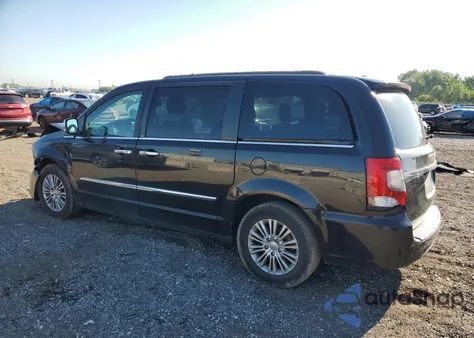 2013 Chrysler Town & Country Touring L z USA, uszkodzony, nr VIN 2C4RC1CG0DR691801